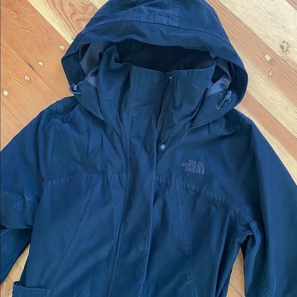 The North Face Waterproof Black Hooded Trench Jacket XS - Picture 2 of 7